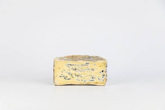 Burleigh Blue - 1kg Wheel - Cheese Therapy